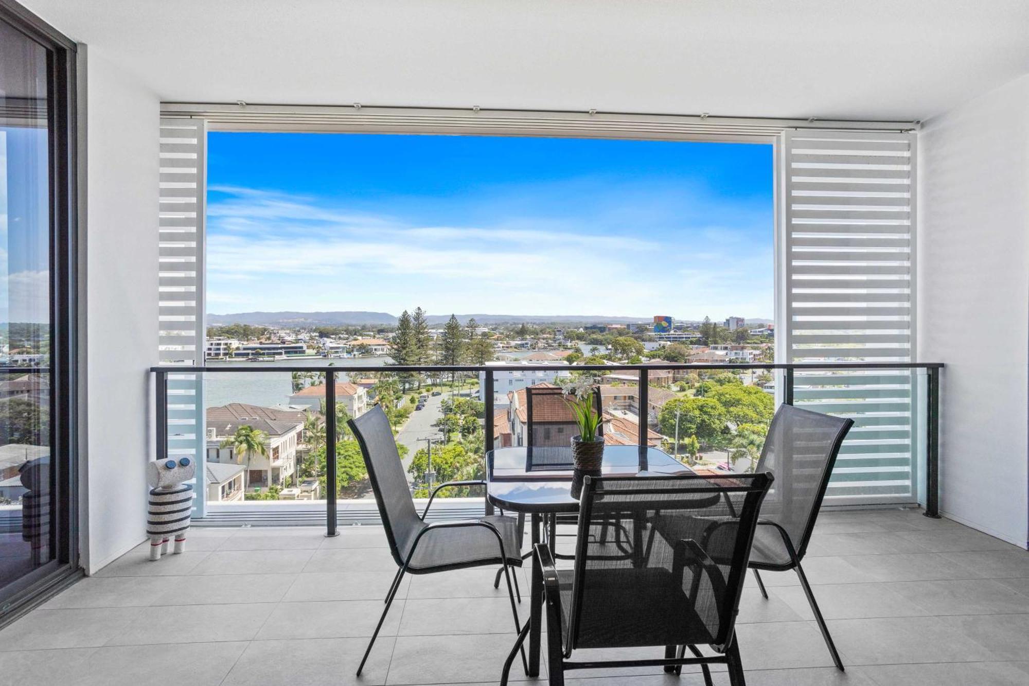 Peninsular Gold Coast Aparthotel ภายนอก รูปภาพ