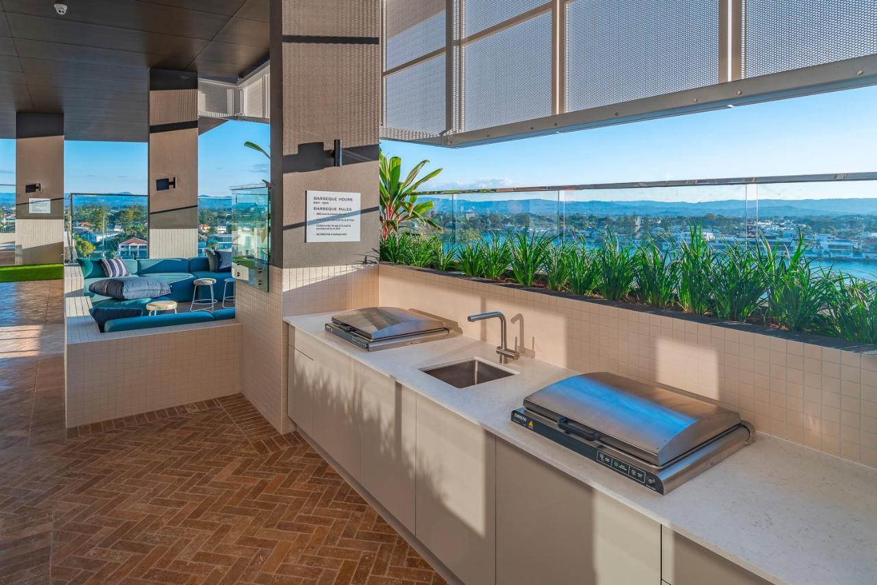 Peninsular Gold Coast Aparthotel ภายนอก รูปภาพ