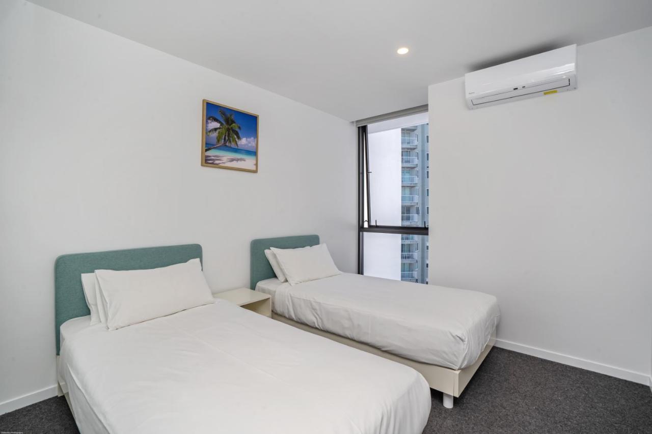 Peninsular Gold Coast Aparthotel ภายนอก รูปภาพ